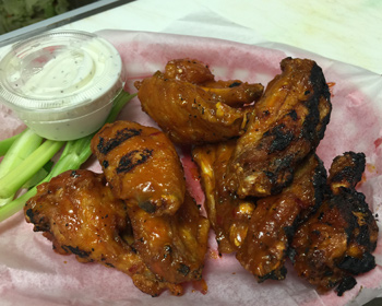 delicious chicken wings